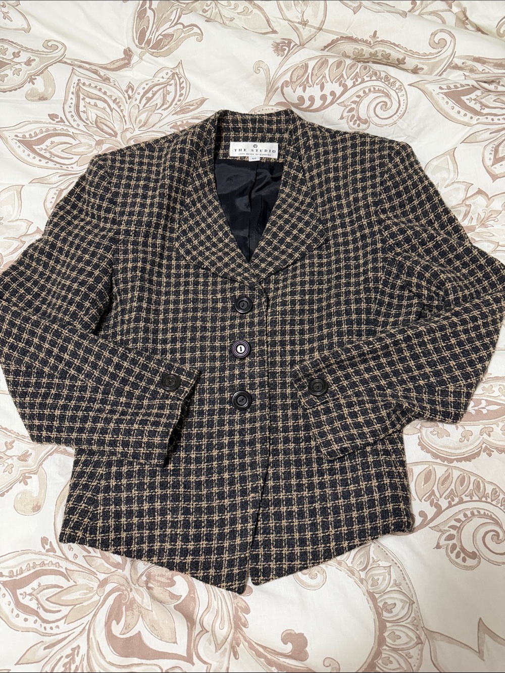 Classic Black and Tan Checked Wool Blend Blazer notch collar